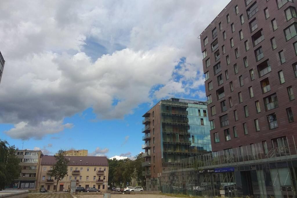 Slucko Central Studio Apartment Near River Βίλνιους Εξωτερικό φωτογραφία